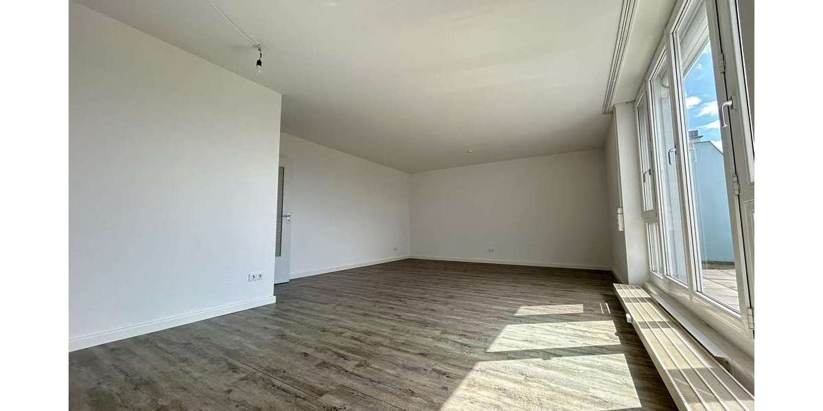 - Dachgeschoßwohnung München Bogenhausen | Angebot:26714706