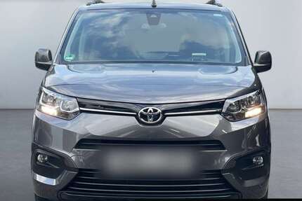 Toyota Proace City 9.070 km 28.490 € Grünwald 82031