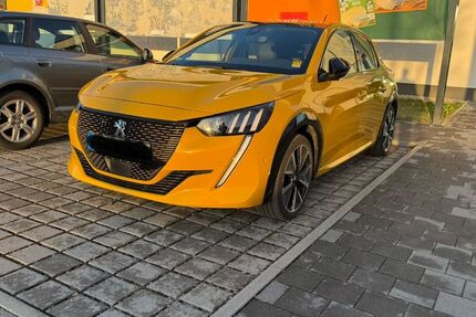 Peugeot 208 59.500 km 14.400 &euro; Maisach 82216