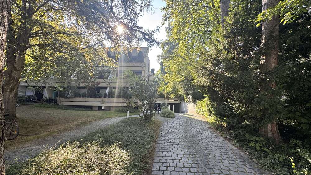 Etagenwohnung München Giesing - 3 Zimmer, 84 m&sup2;, 2.150&euro; | Angebot:27144355