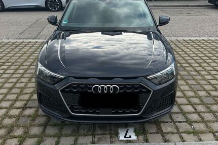 Audi A1 72.800 km 17.900 &euro; Ismaning 85837