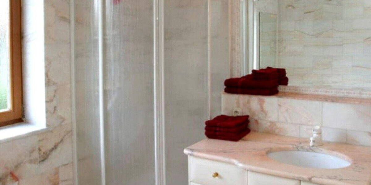 Etagenwohnung Zorneding bei München Zorneding - 2 Zimmer, 90 m&sup2;, 1.450&euro; | Angebot:26190428