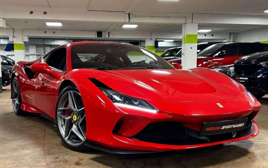F8 Tributo