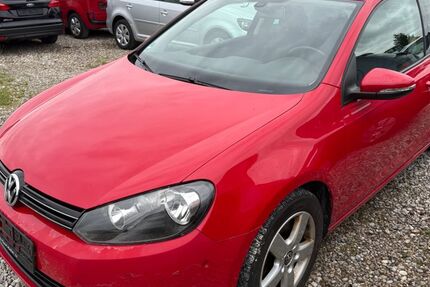 VW Golf 127.000 km 3.899 &euro; München 81829