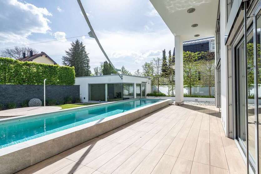 Haus zum Kaufen in München 3.990.000 € 414 m²