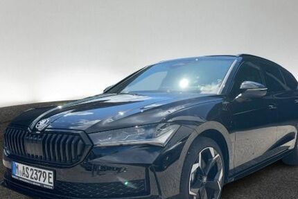 Skoda Superb 6.500 km 48.590 &euro; München 80687