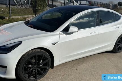 Tesla Model 3 61.800 km 20.990 &euro; Starnberg 82319