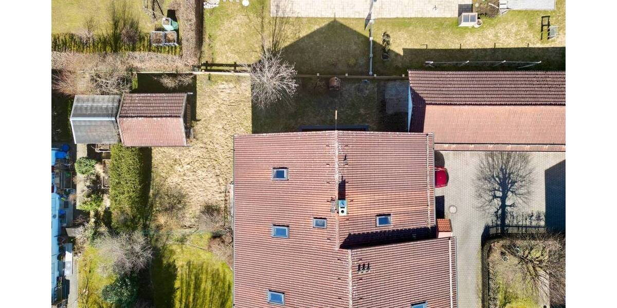 Doppelhaushälfte Holzkirchen - 8 Zimmer, 193 m&sup2;, 1.125.000&euro; | Angebot:25662934