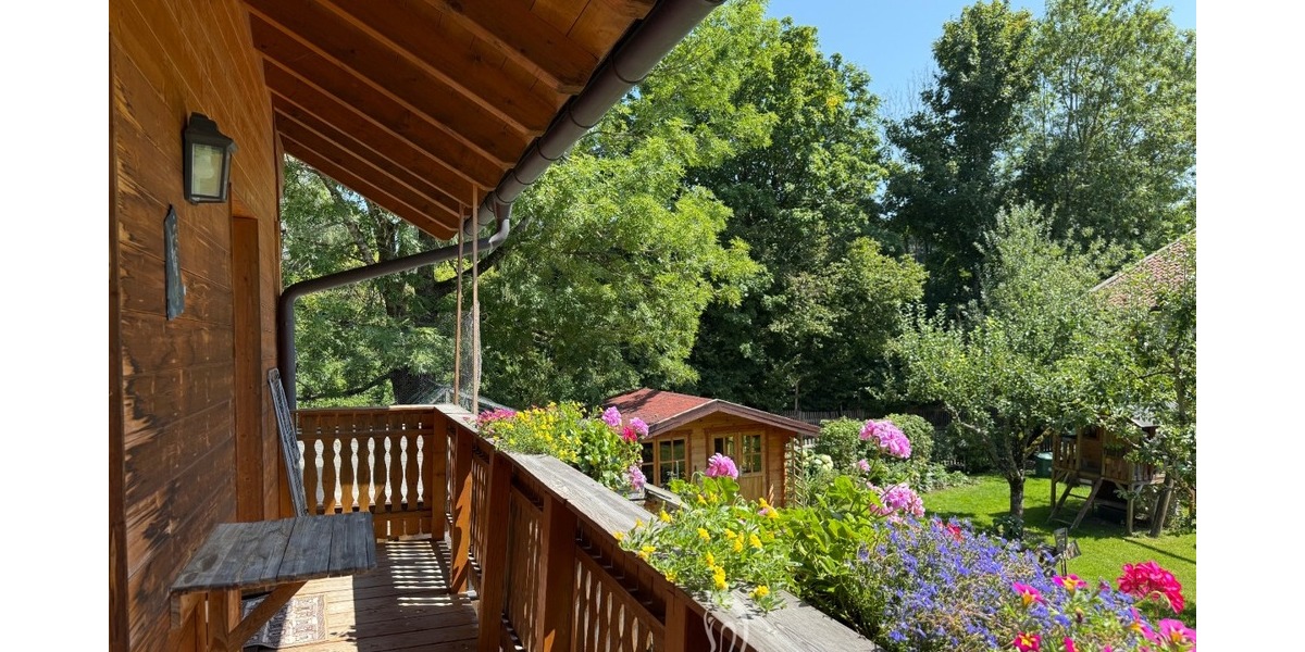 Nur 30 Minuten nach München - energieeffiziente Doppelhaushälfte mit großzügigem Garten - Doppelhaushälfte Icking | Angebot:25907600