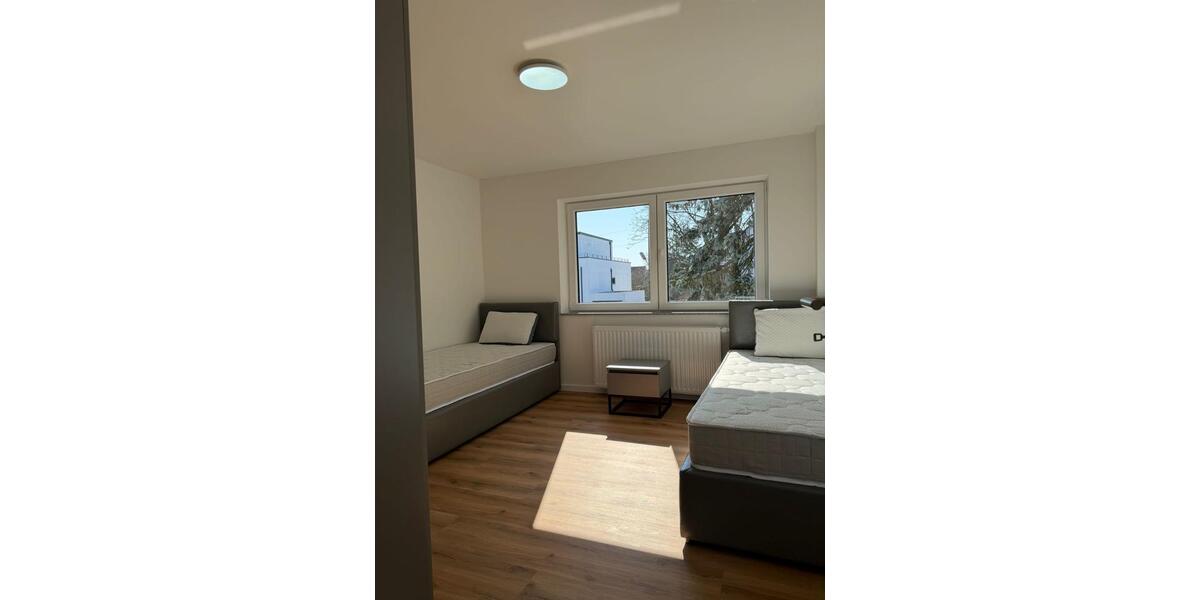 Etagenwohnung München Feldmoching-Hasenbergl - 3 Zimmer, 69 m&sup2;, 2.100&euro; | Angebot:26296564