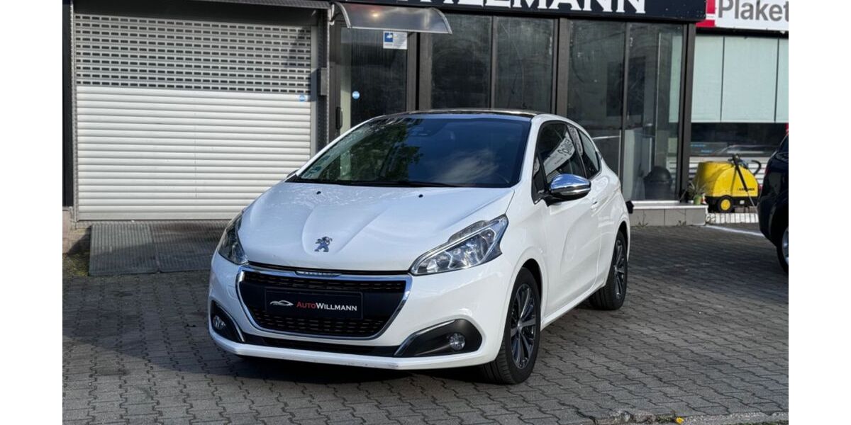 Peugeot 208 138.727 km 9.780 &euro; münchen 81671