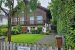 Geräumiges Familienhaus mit Balkon und Terrasse in München Aubing