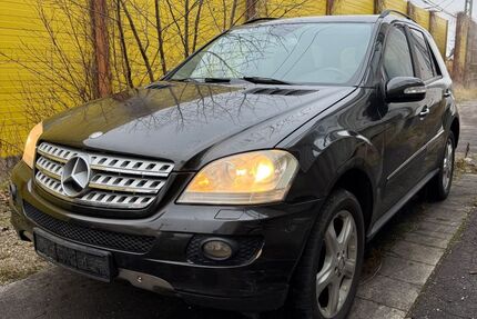 Mercedes-Benz 350 277.192 km 4.400 € Röhrmoos 85244