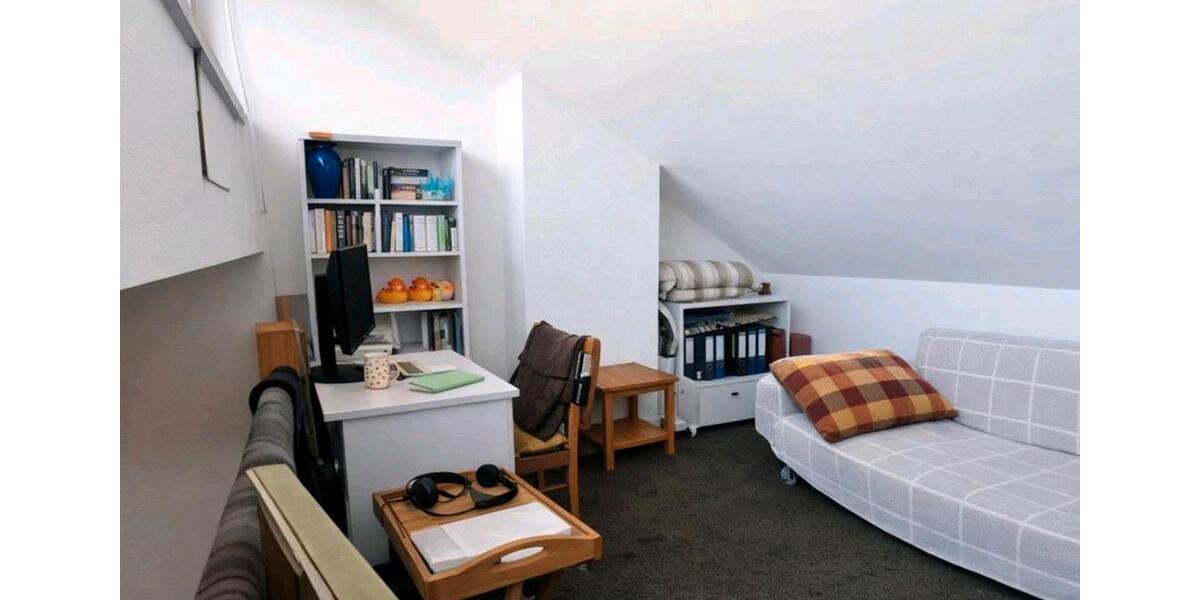 Dachgeschoßwohnung Germering - 2 Zimmer, 64 m&sup2;, 394.000&euro; | Angebot:26120584