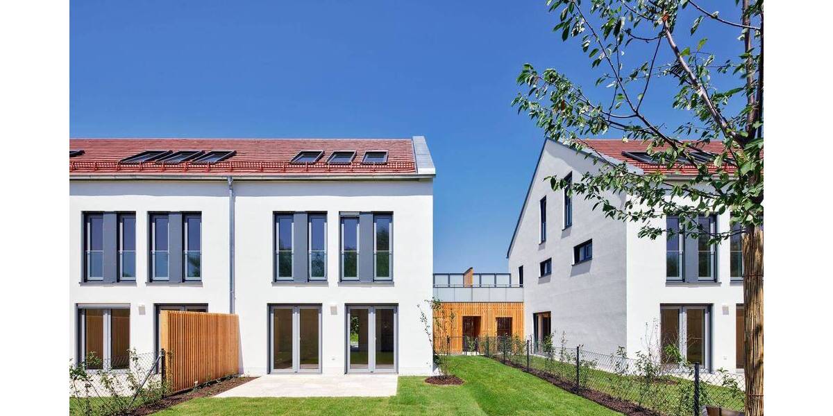 Reihenendhaus Unterföhring - 4 Zimmer, 137 m&sup2;, 3.923&euro; | Angebot:25214160