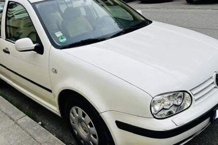 VW Golf 75.000 km 5.500 &euro; München 81369