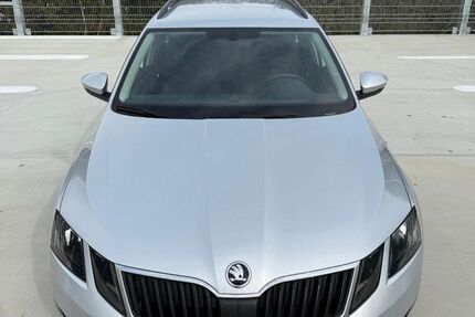 Skoda Octavia 206.175 km 7.590 &euro; Pöcking bei Starnberg 82343
