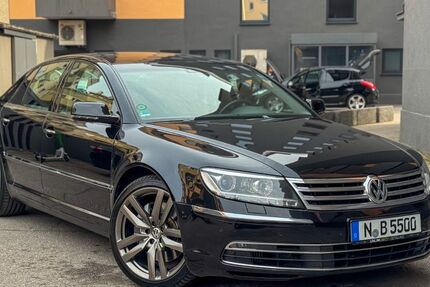 VW Phaeton 179.000 km 15.800 &euro; München 80809