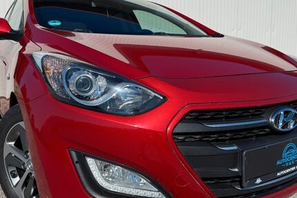 Hyundai i30 40.752 km 9.399 &euro; Oberding 85445