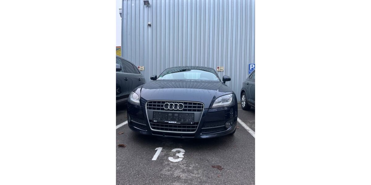 Audi TT 198.000 km 9.500 &euro; München 81929