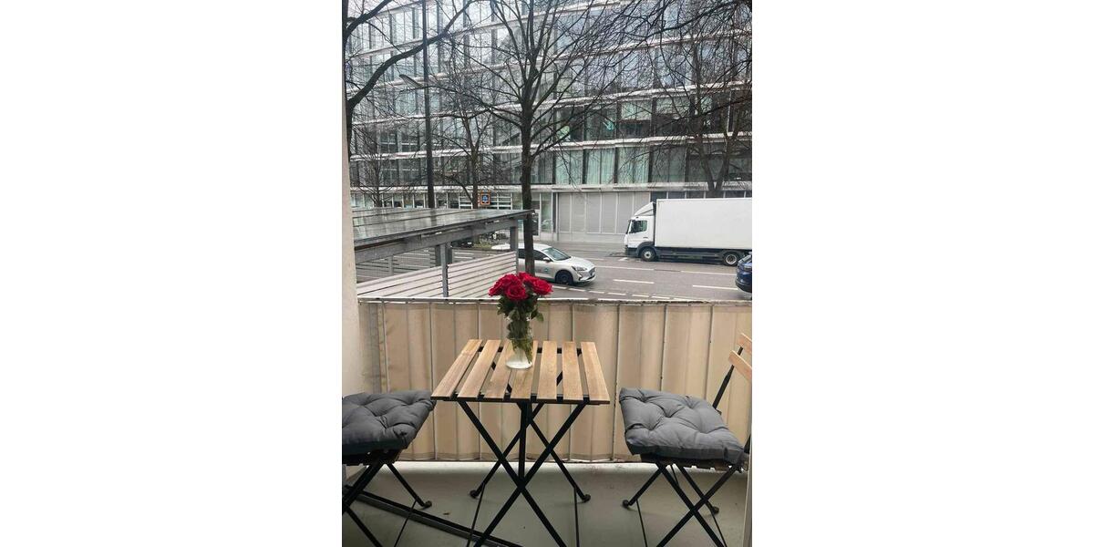 Etagenwohnung München Schwanthalerhöhe - 4 Zimmer, 95 m&sup2;, 2.140&euro; | Angebot:26289823