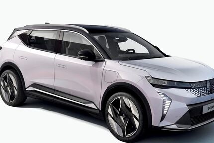 Renault Scenic E-TECH 6.000 km 50.690 € München 80807