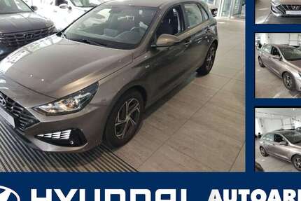 Hyundai i30 74.000 km 17.975 &euro; München 81477