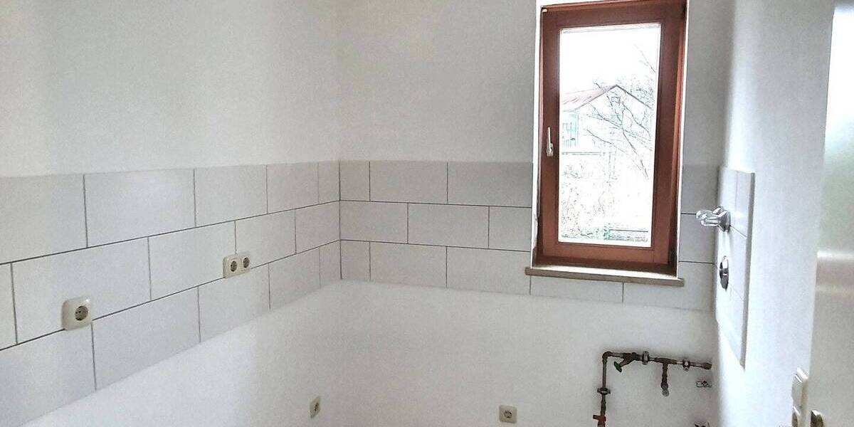 Einfamilienhaus Poing - 2 Zimmer, 350.000&euro; | Angebot:23970756