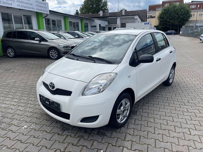 Yaris