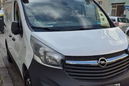 Opel Vivaro 140.000 km 7.500 &euro; München 80339