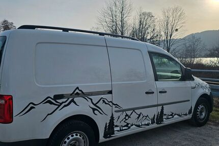 VW Caddy Maxi 124.300 km 13.990 &euro; München 81547