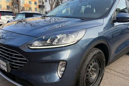 Ford Kuga 121.737 km 16.499 &euro; München 81243