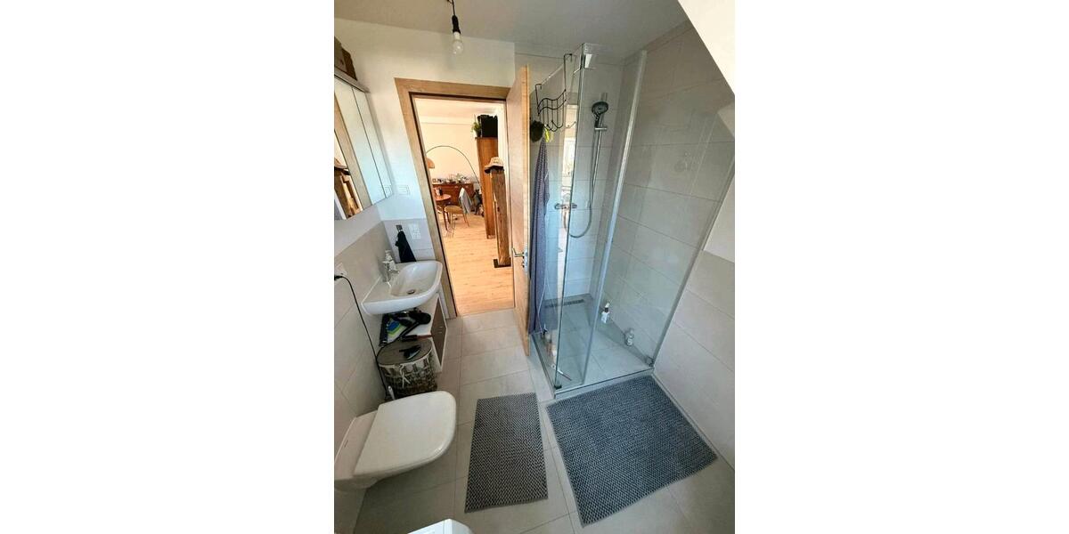 Dachgeschoßwohnung München Feldmoching-Hasenbergl - 4 Zimmer, 80 m&sup2;, 1.700&euro; | Angebot:26335443