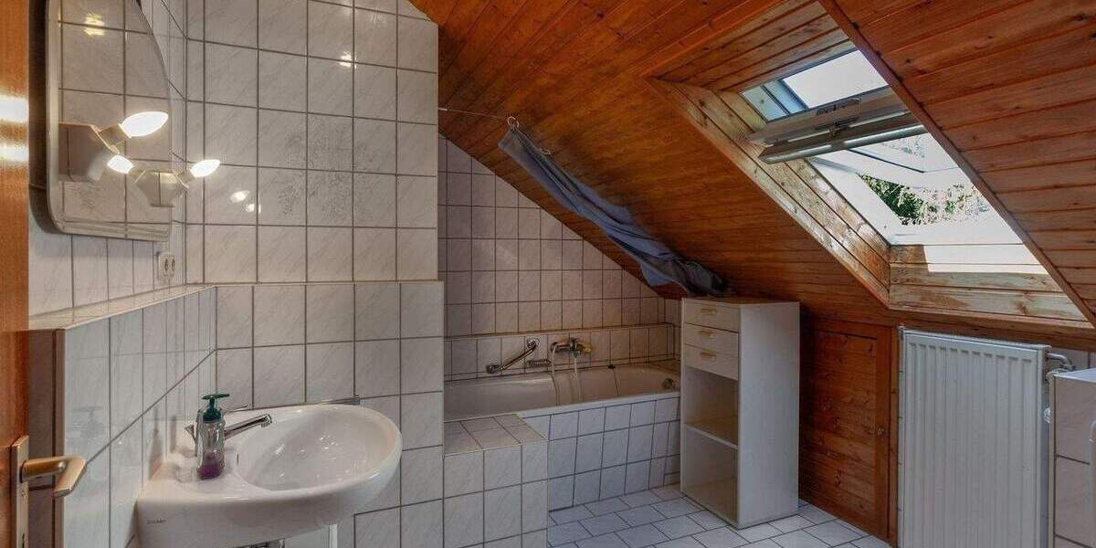 Reihenmittelhaus Fürstenfeldbruck - 5 Zimmer, 137 m&sup2;, 738.000&euro; | Angebot:25866306