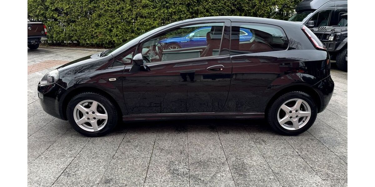 Fiat Punto 111.000 km 1.780 &euro; München 81827