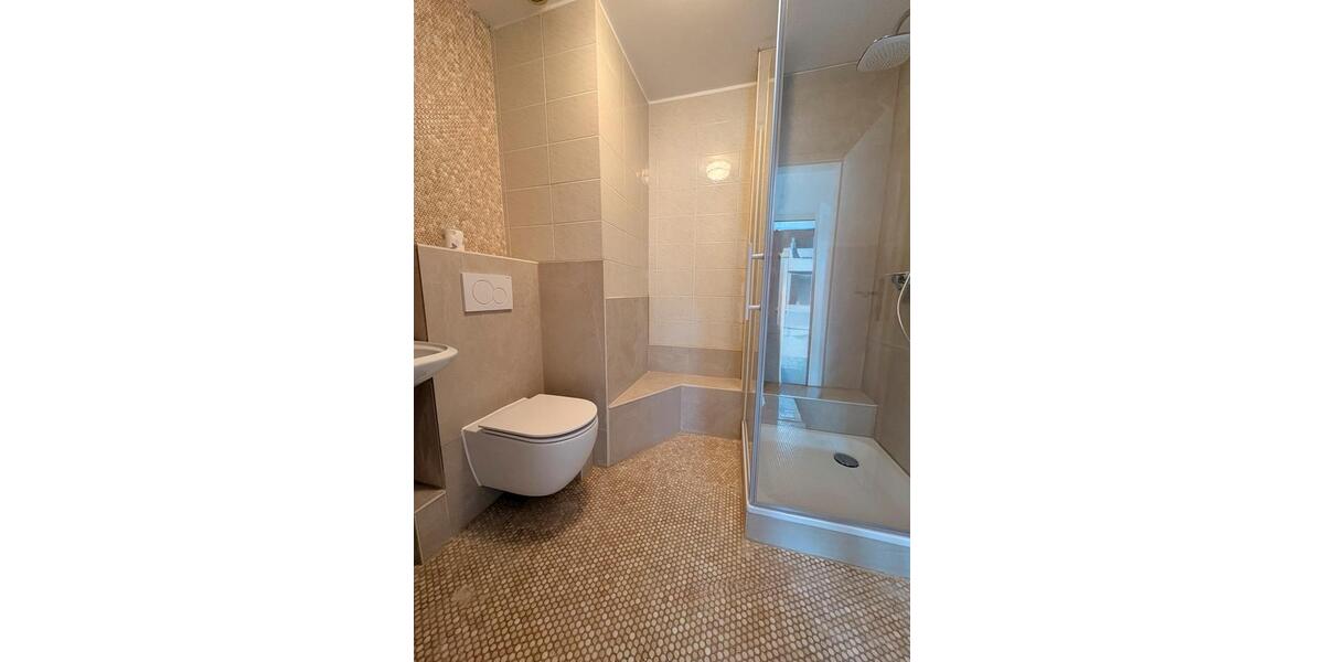 Dachgeschoßwohnung Finsing - 2 Zimmer, 40 m&sup2;, 650&euro; | Angebot:26592608