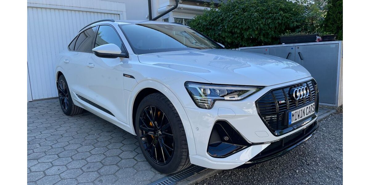 Audi e-tron 14.439 km 34.999 &euro; München 80999