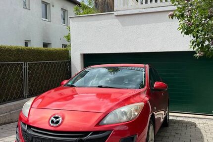 Mazda 3 258.000 km 2.000 &euro; München 81827