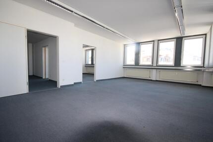 Gewerbeobjekt Putzbrunn - 2.700&euro; | Angebot:14746012