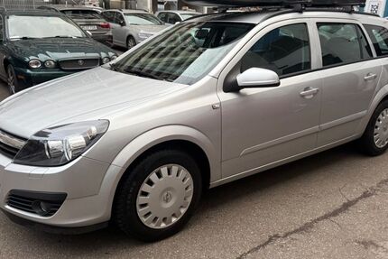 Opel Astra 85.111 km 3.999 &euro; München 80636