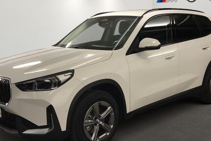 BMW X1 14.892 km 33.250 &euro; München 80687