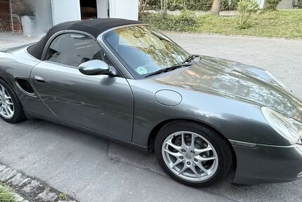 Porsche Boxster 157.000 km 20.986 &euro; München 81675