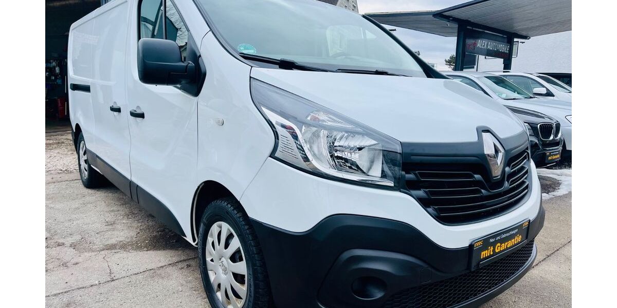Renault Trafic 72.000 km 13.450 &euro; München 81825