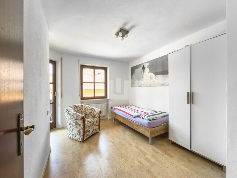 WINDISCH ImmobilieN - DHH mit großem, sonnigen Garten in ruhiger Lage von Puchheim