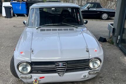 Alfa Romeo Giulia 99.999 km 42.500 &euro; Olching 82140