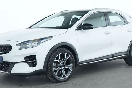 Kia XCeed 28.621 km 21.885 € Garching bei München 85748