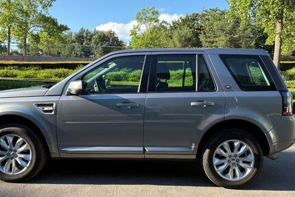 Land Rover Freelander 196.000 km 8.900 &euro; München 80804