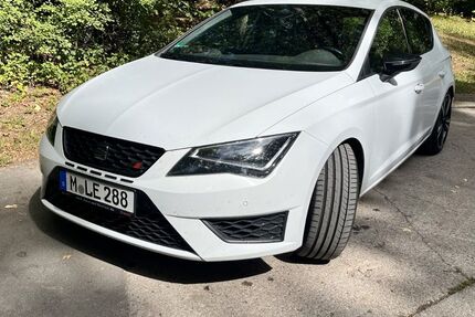 Seat Leon 82.100 km 18.800 &euro; München 81249