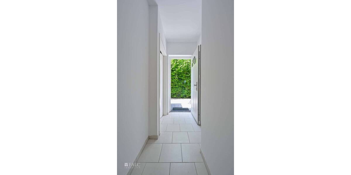 Reihenmittelhaus München Feldmoching-Hasenbergl - 6 Zimmer, 141 m&sup2;, 945.000&euro; | Angebot:26787148