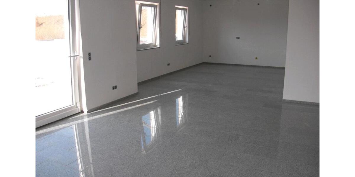 Erdgeschoßwohnung Fürstenfeldbruck - 4 Zimmer, 118 m&sup2;, 1.800&euro; | Angebot:26416929